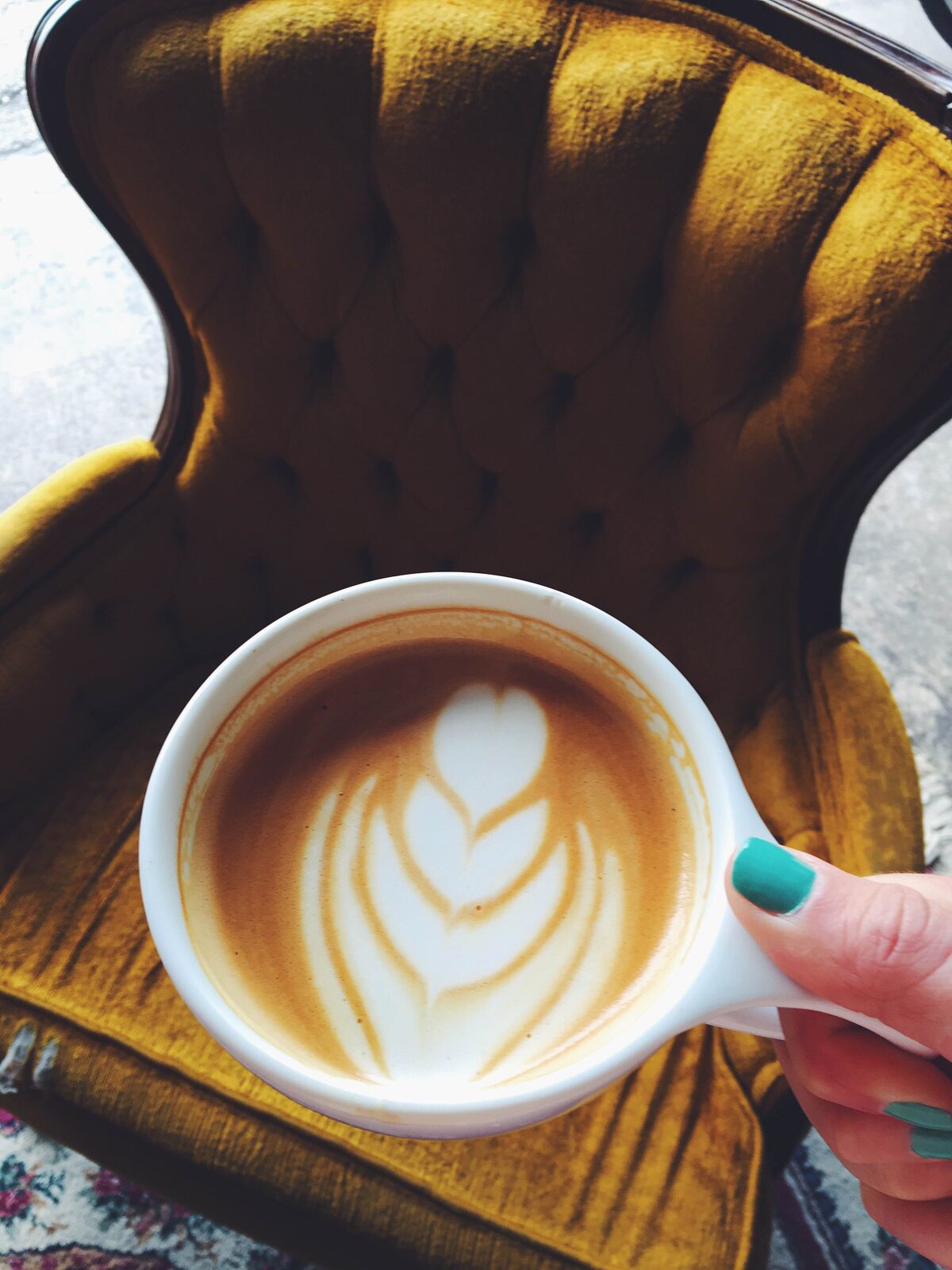 BREW cafe latte